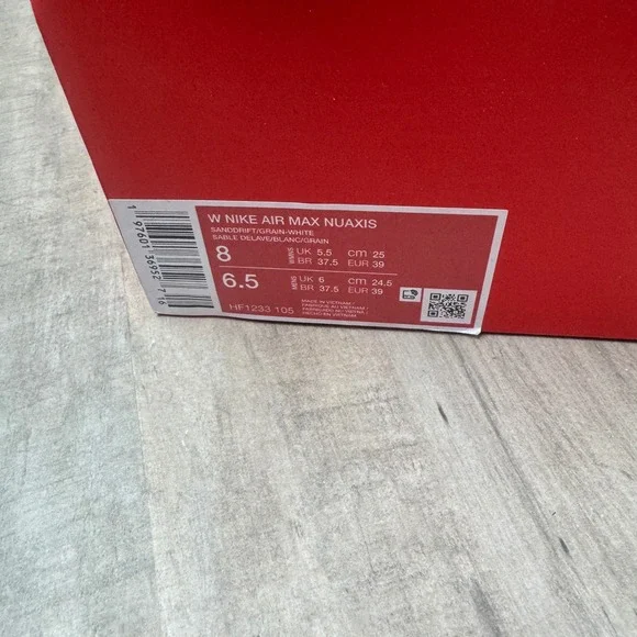 Nike Women's 8 Nike Air Max Nuaxis Sanddrift Grain HF1233-105 - Picture 4 of 9